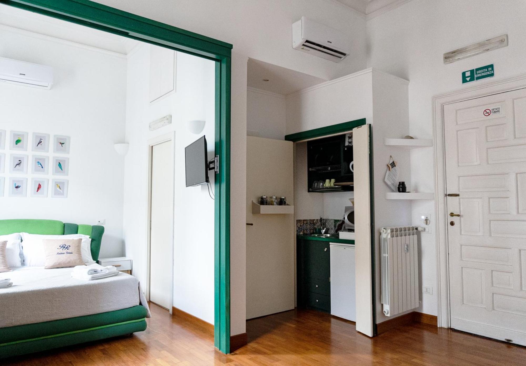 Residenza Romana Bed and breakfast 3*
